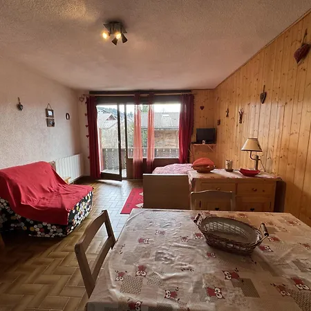 4 Pers. Avec Balcon Sud, Garage, Centre Station *
